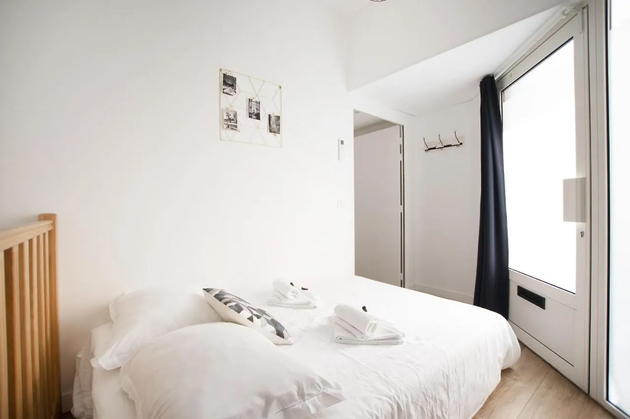 Bel Appartement Idealement Situe - Tour Eiffel Paříž Apartmán
